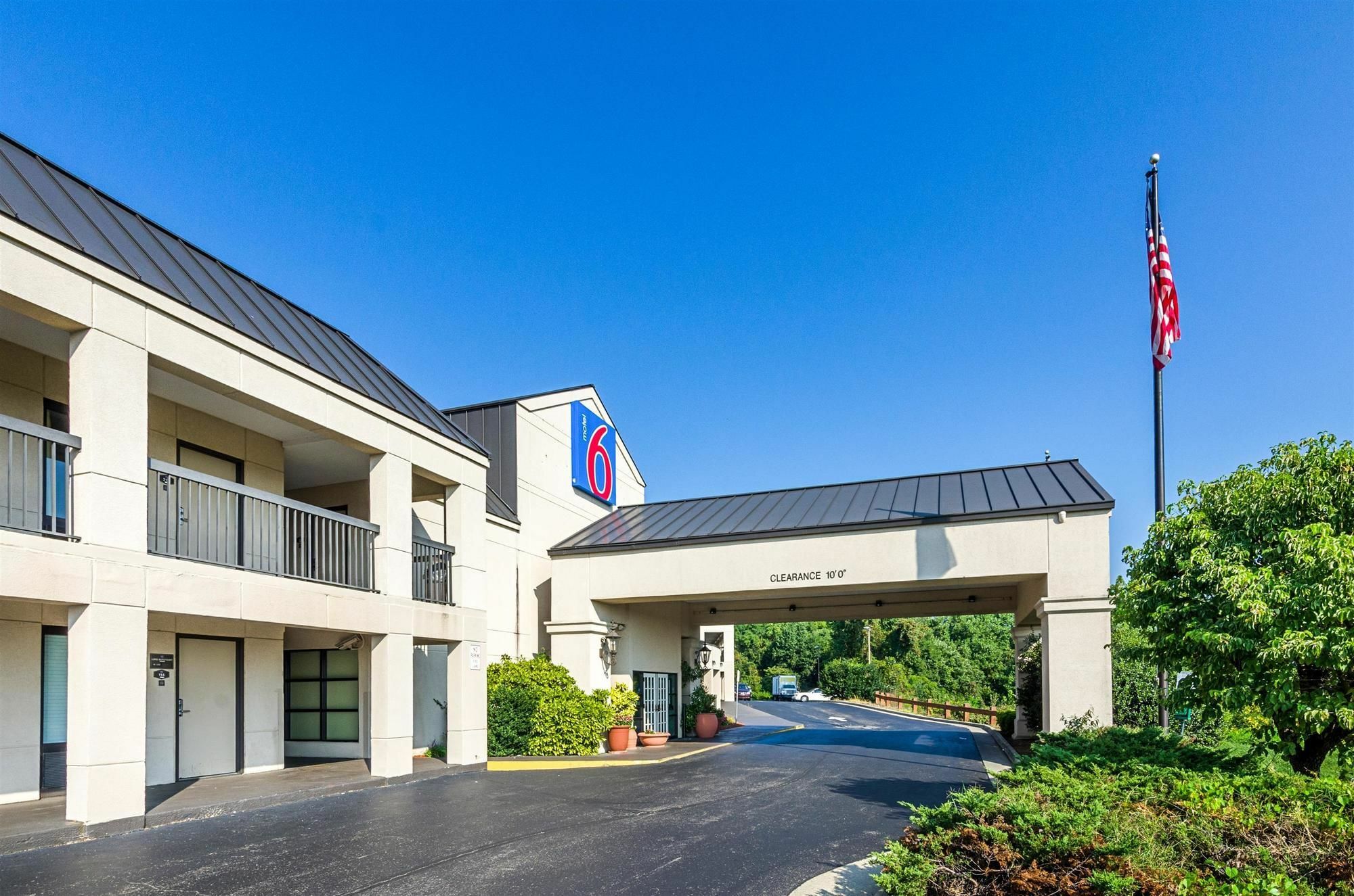6-roanoke, Va 2*